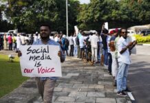 Sri Lanka to Expand Controversial Press Council Law to Online and Electronic Media