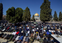 Al-Aqsa Mosque Reopens After 40-Day Closure Amid Regional Tensions