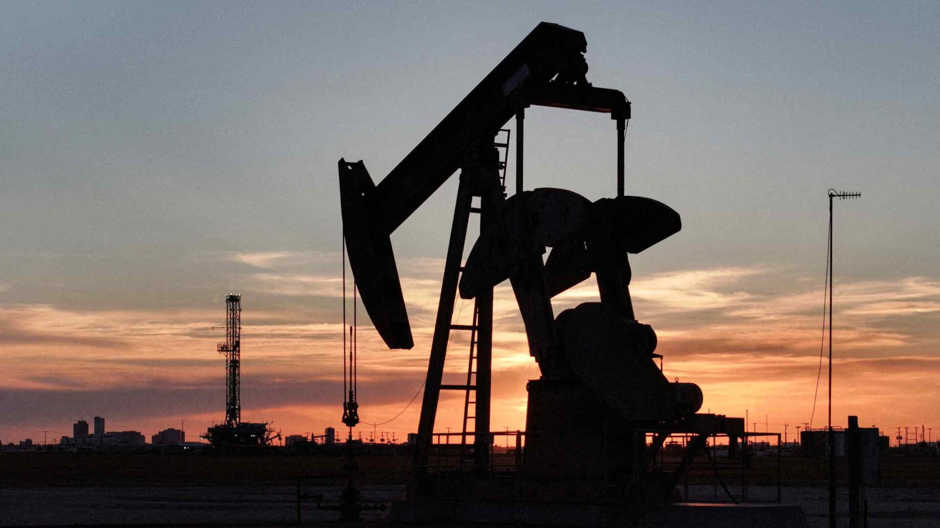 OPEC to Raise Oil Output as Hormuz Crisis Fuels Global Price Surge ...
