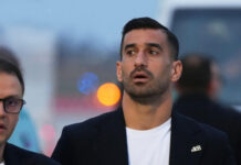 Iran World Cup Squad Honors School Strike Victims with ‘168’ Pins Upon Arrival in Mexico