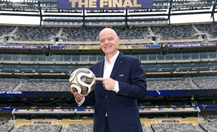 Giani-Infantino-football